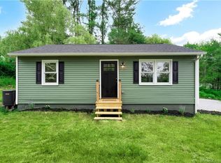 424 South St, Litchfield, CT 06759