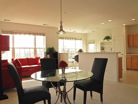 2nd image of 12950 Meadow View Ct Unit 205
