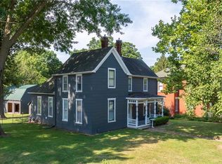 1919 South St, Lexington, MO 64067