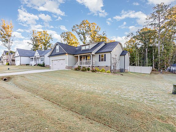 2nd image of 439 Long Grass Dr