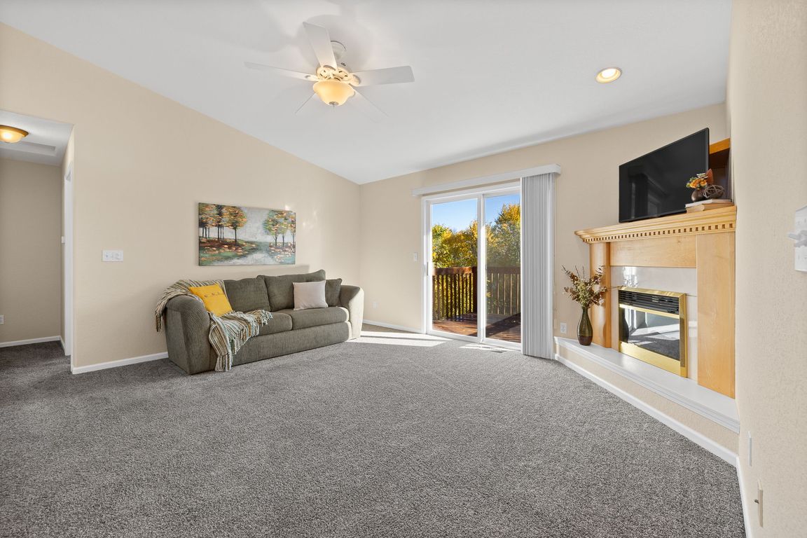 next background image