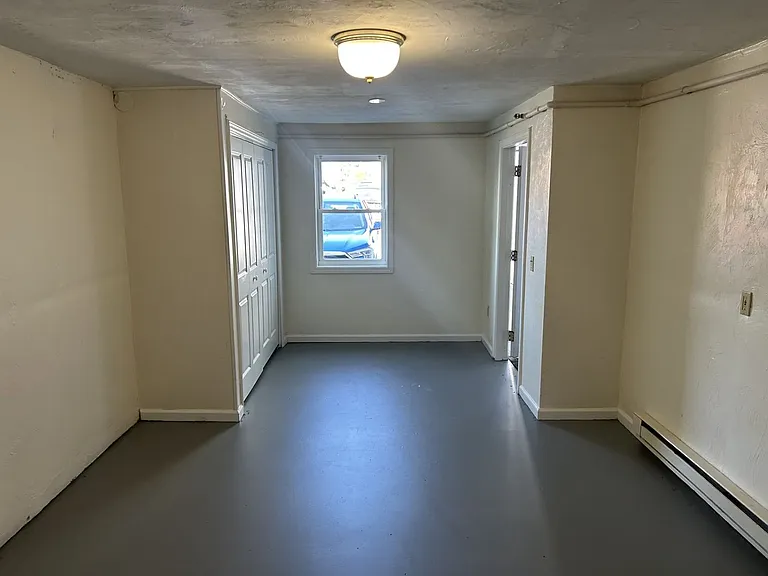 221 Park St — Photo 5