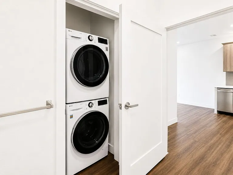 NV Lofts Modern Luxury Living, Centered on You — Photo 25