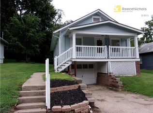 127 Maple St, Liberty, MO 64068
