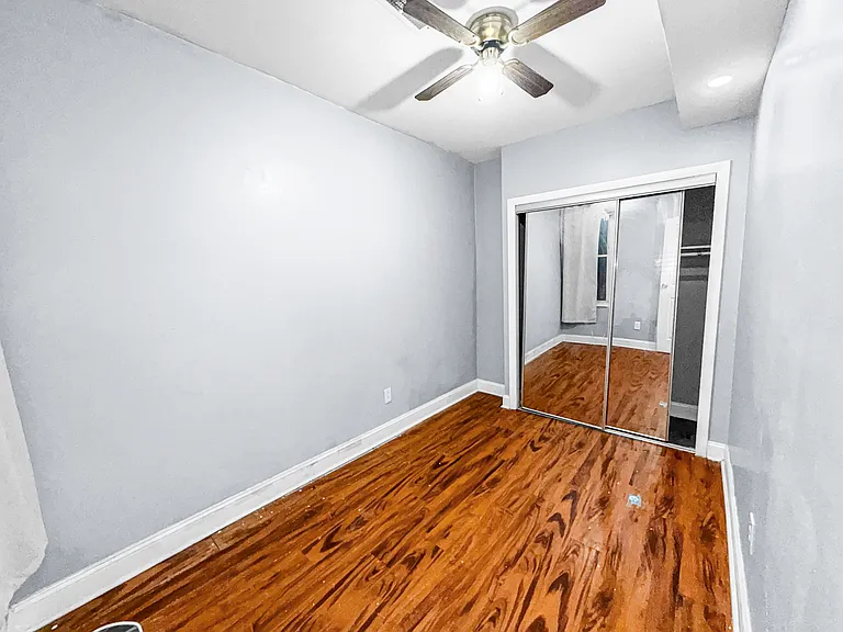 4644 G St #1 — Photo 11