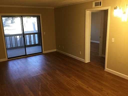 2nd image of 19 Lake Dr APT E2
