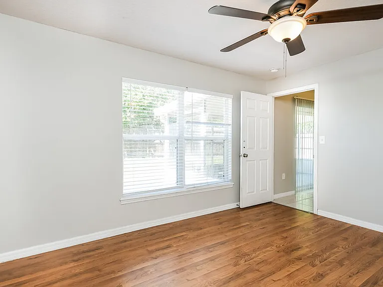 3356 Kelsey Ln — Photo 10
