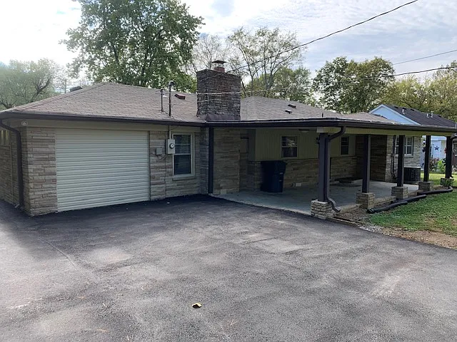 167 N Willomont Ave — Photo 3