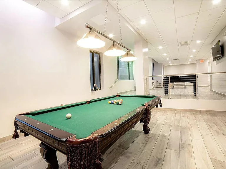 Party Room - pool table. Free use for personal entertainment.