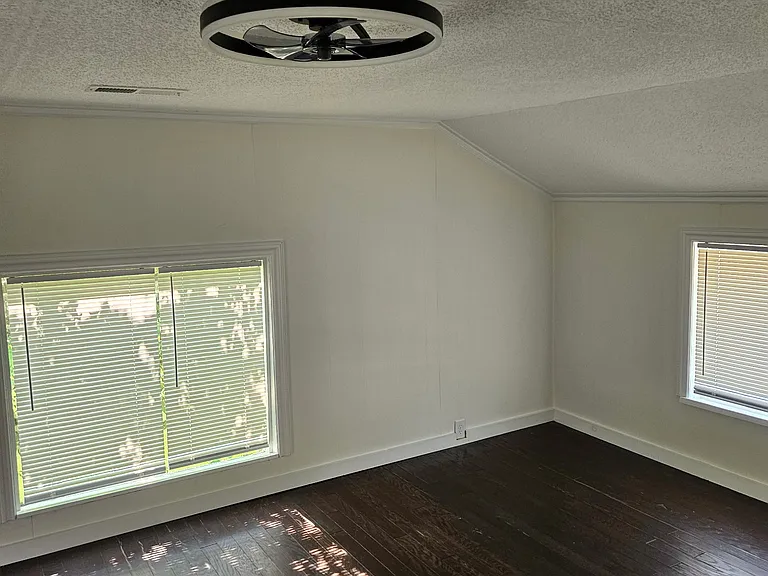 827 Bristol Dr #827 — Photo 9