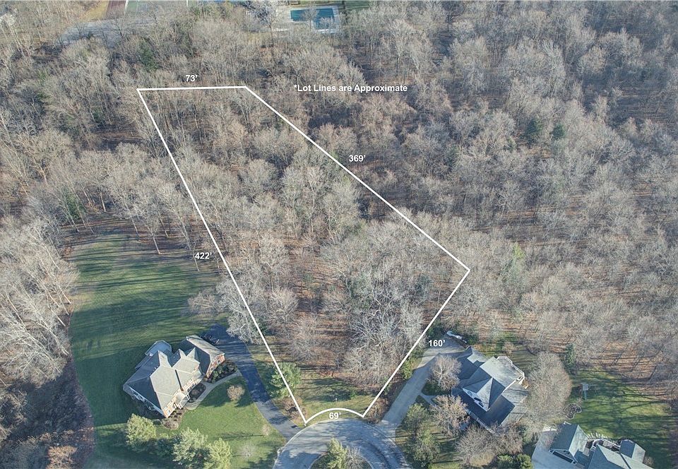 1st image of 35 Hampton Ct #16
