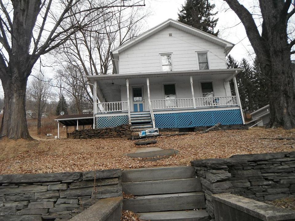 1st image of 226 Main St