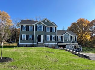 1 Esther Way #1, Dracut, MA 01826