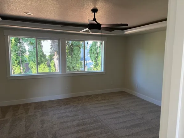 13739 SE 131st Ave, Clackamas, OR 97015