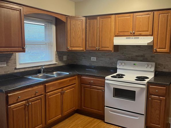 9448 W Glenlake Ave #2A
