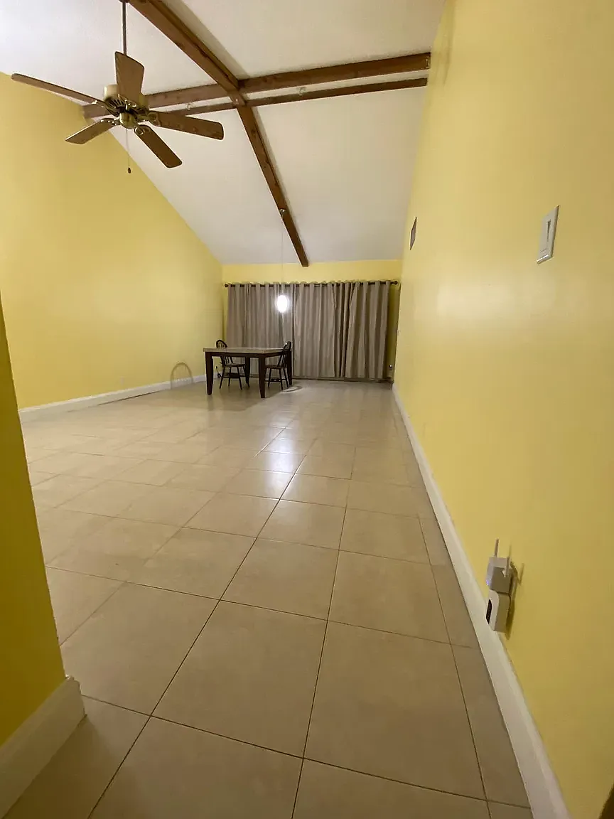 3 bed, 1624 sqft, $2,700 — Photo 3