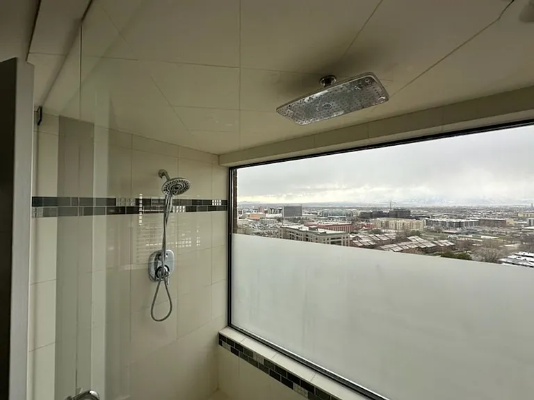 245 N Vine St #901 — Photo 21