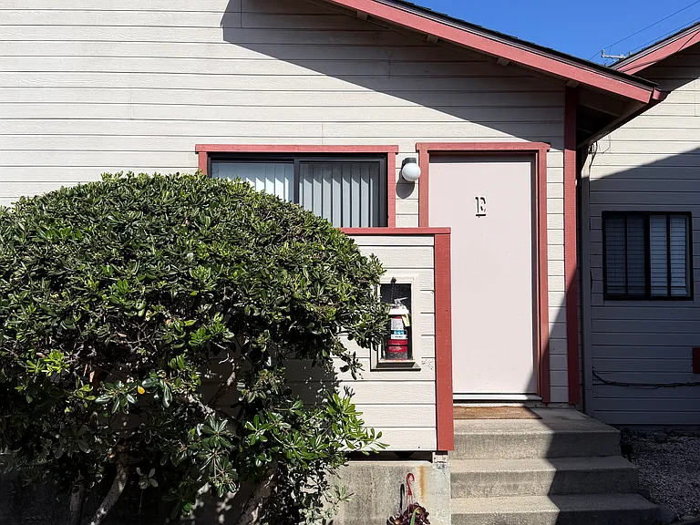 279 Branch St #E — Photo 2