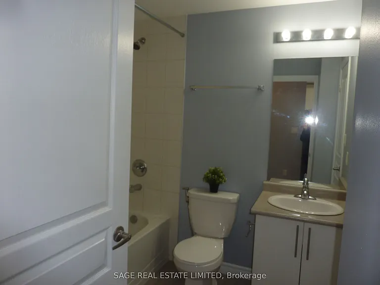 570 Lolita Gdns #104 — Photo 12
