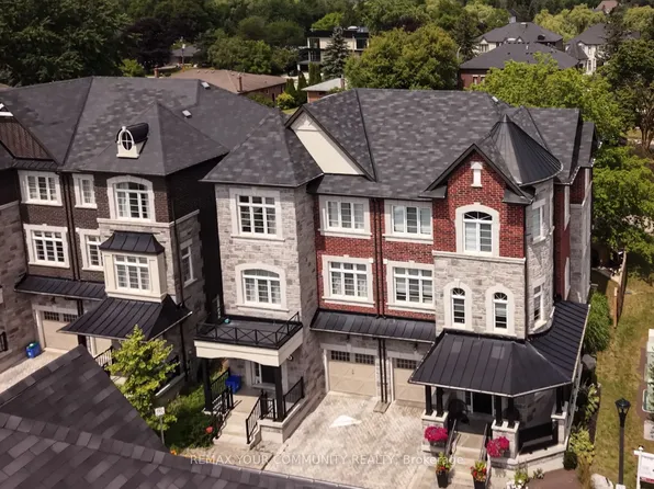 6 Globemaster Ln, Richmond Hill, ON L4E 1H3
