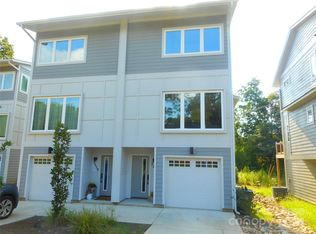 7318 Swans Run Rd, Charlotte, NC 28226