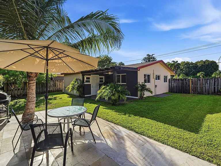 2908 NW 48th St — Photo 24