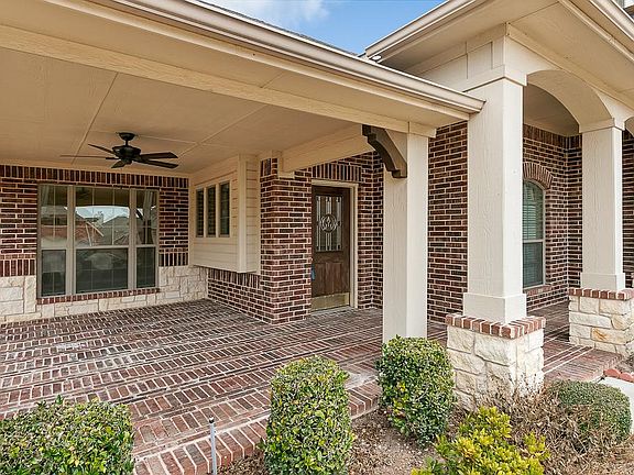 Front porch living!