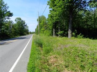 1035 Moosehead Trl, Dixmont, ME 04932