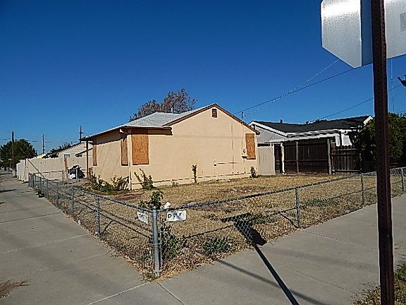 2nd image of 811 O St