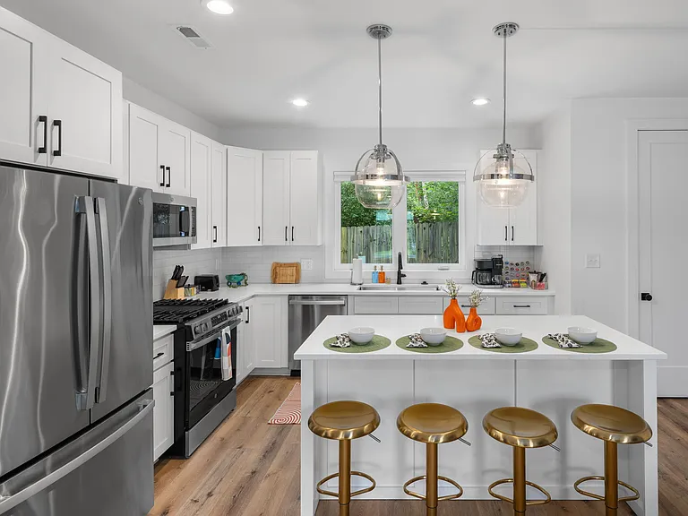 Fully stocked kitchen