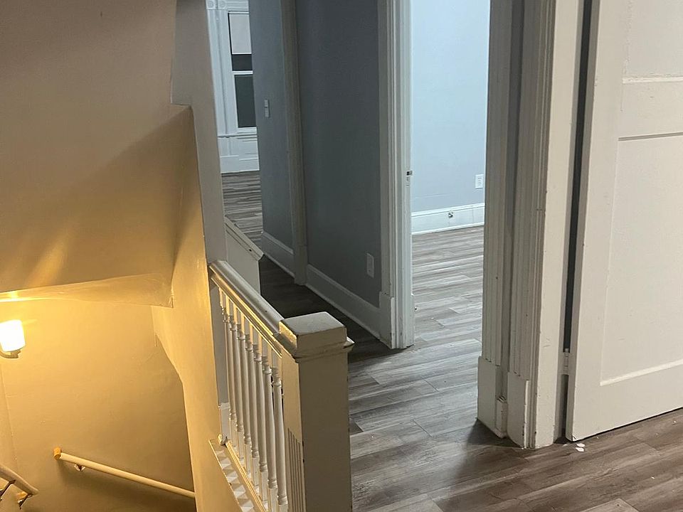1st image of 725 S Cedar Ave #1