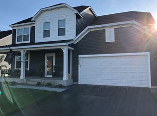 8282 Balsam Ln N, Maple Grove, MN 55369