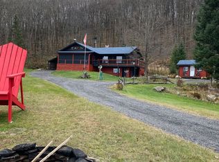 421 Peggs Mountain Rd, Ryerson, ON P0A1C0