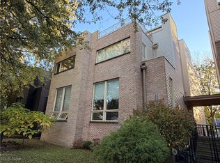 2282 W 5th St, Cleveland, OH 44113