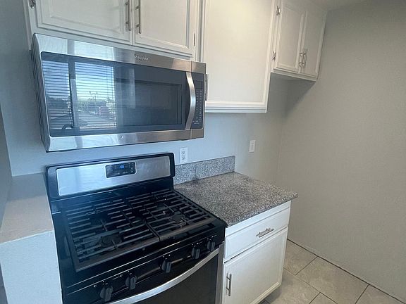 3rd image of 563 Cherry Ave APT 302