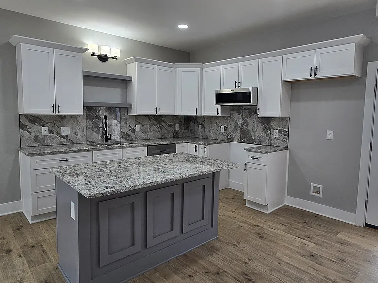 5058 Shattalon Dr — Photo 11