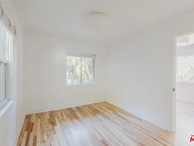 4013 Sunset Dr — Photo 8