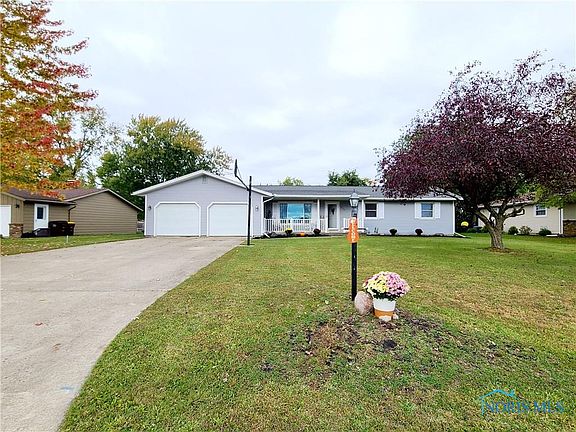 3rd image of 650 Wood Dr