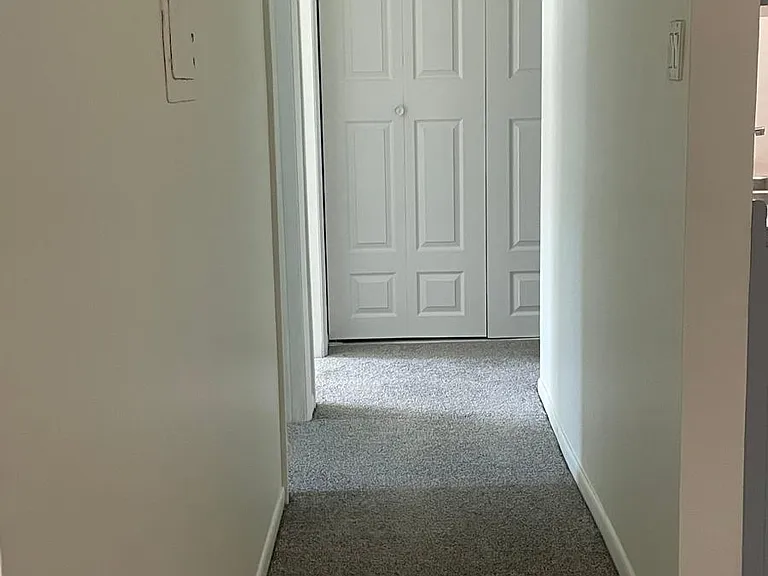 866 Crimson Ct #1-105 — Photo 5