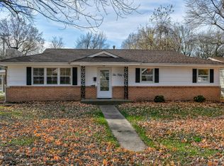 1056 E McGee St, Springfield, MO 65807