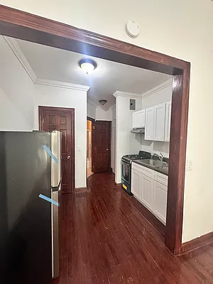 Rented by Aimee Grodanz, LREB | media 4