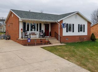 154 1st St, Broadway, VA 22815