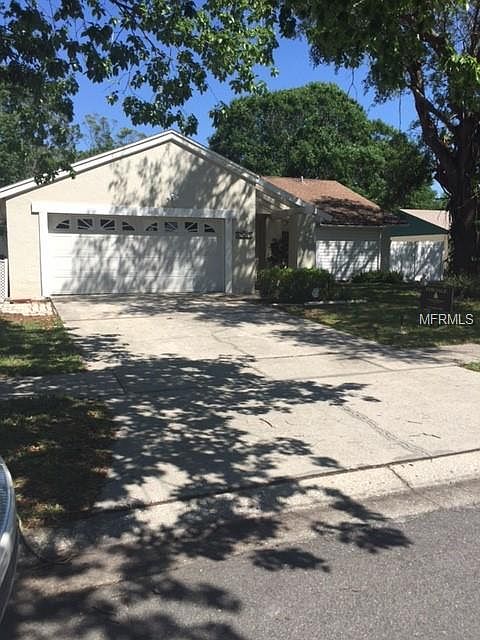1st image of 15811 Countrybrook St