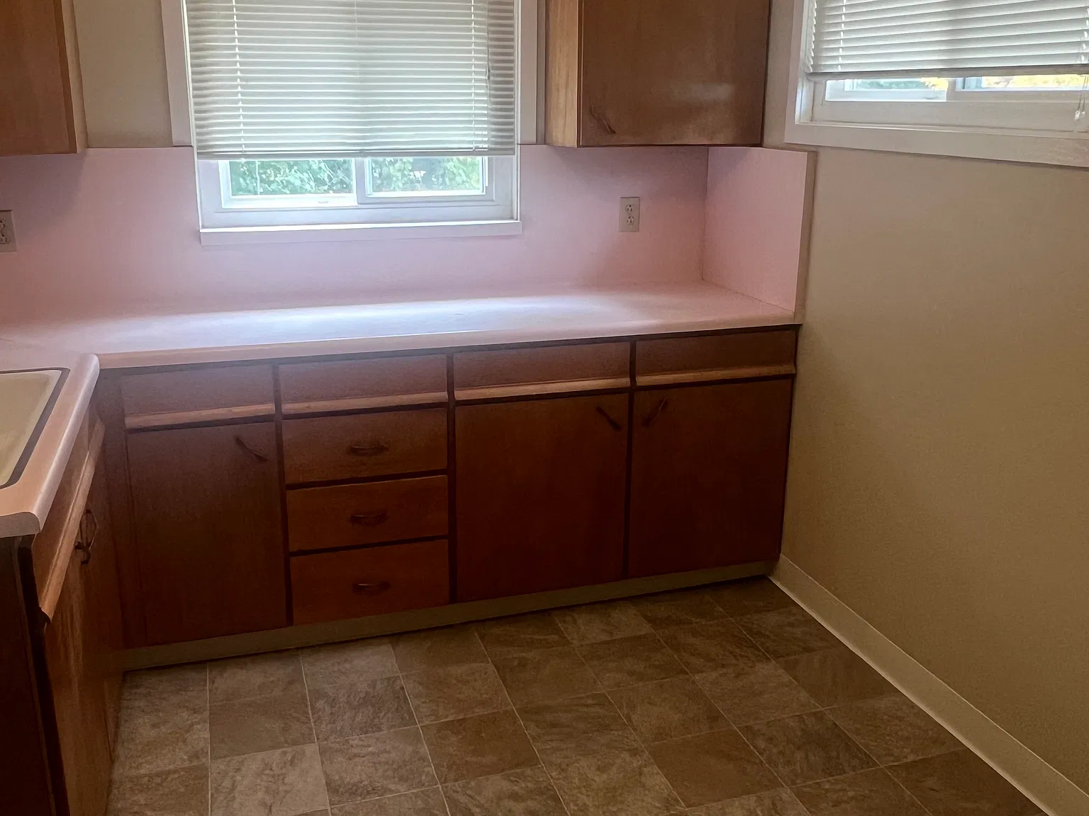 1 bed, $2,300 — Photo 4