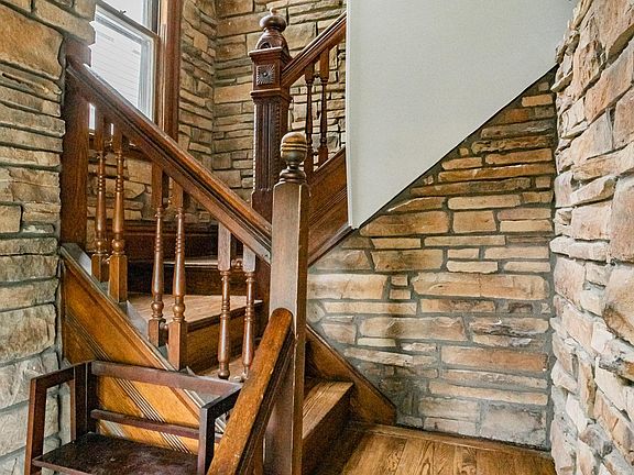 2nd image of 1632 Englewood Ave #2