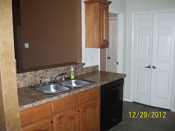 3rd image of 114 Shady Creek Ln
