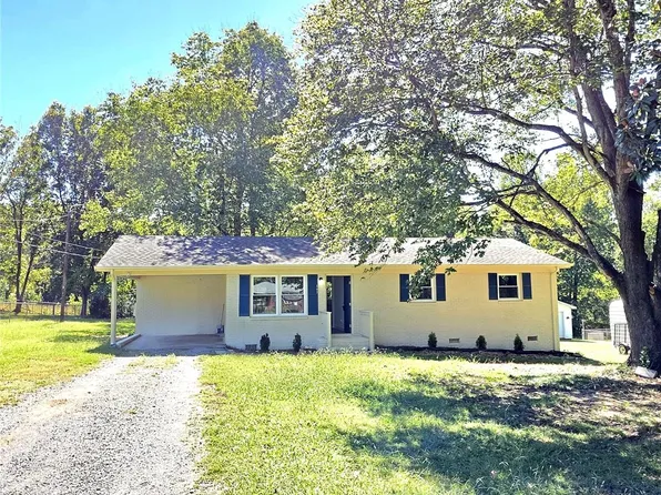 582 Winter Park Dr, Shelby, NC 28152