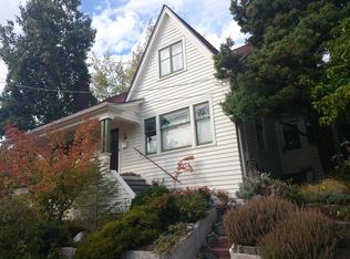 302 N 63rd St, Seattle, WA 98103