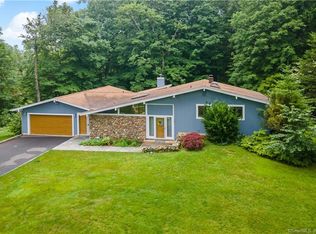 108 Knorr Rd, Monroe, CT 06468