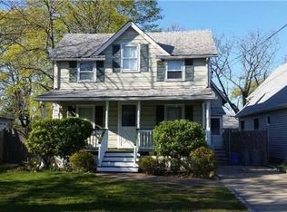 65 Willis Ave, Amityville, NY 11701